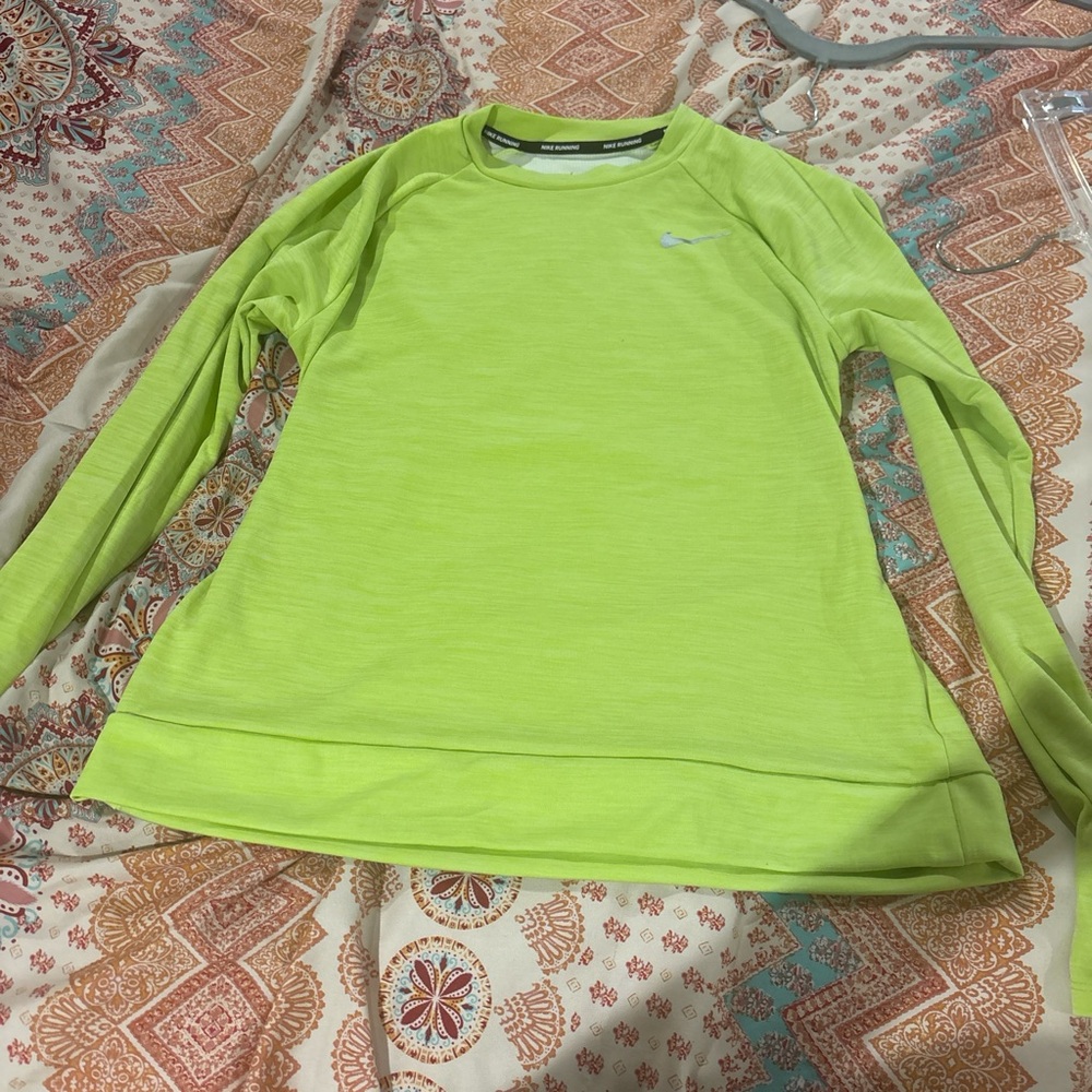 Nike Woman’s Lime Green Long Sleeve Shirt